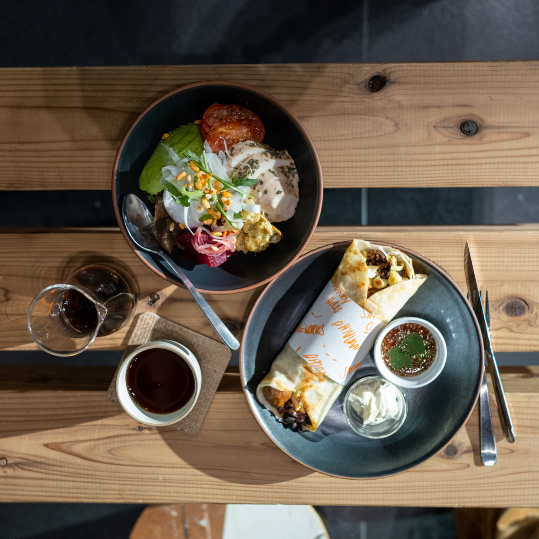神田淡路店の“いま食べたい”を、コーヒーと一緒に。